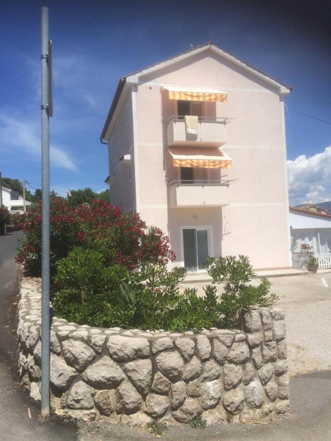 Botic Apartments Šilo 外观 照片